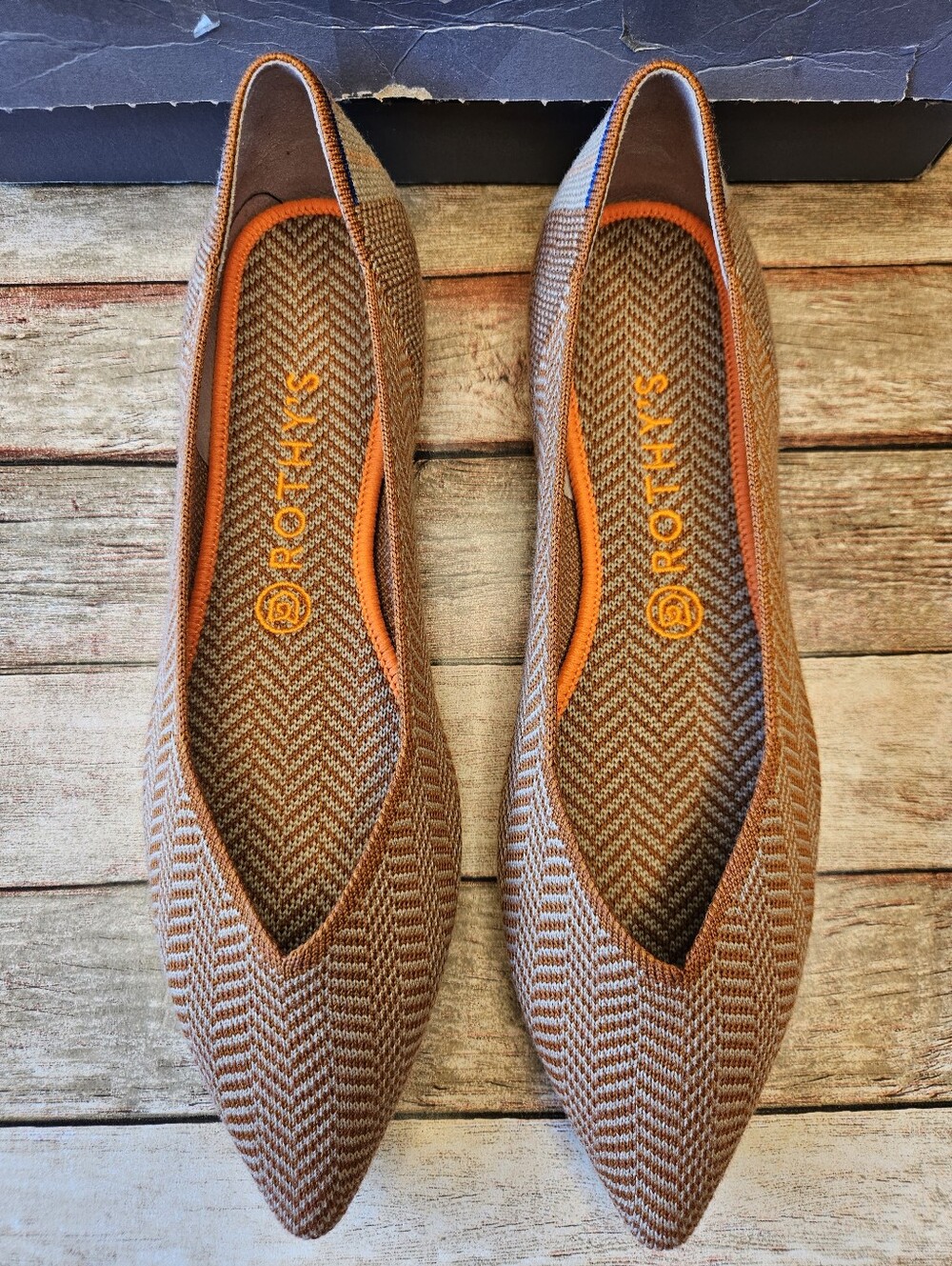 Rothy's The Point ballet flats (Retired and Rare color) - Picture 4 of 9